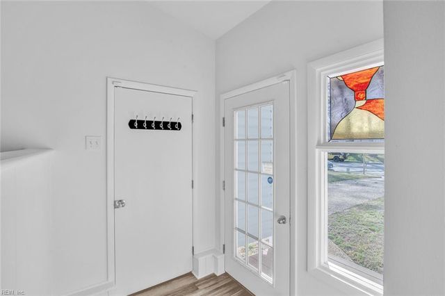 226 Windsor Castle DR, Newport News, VA 23608