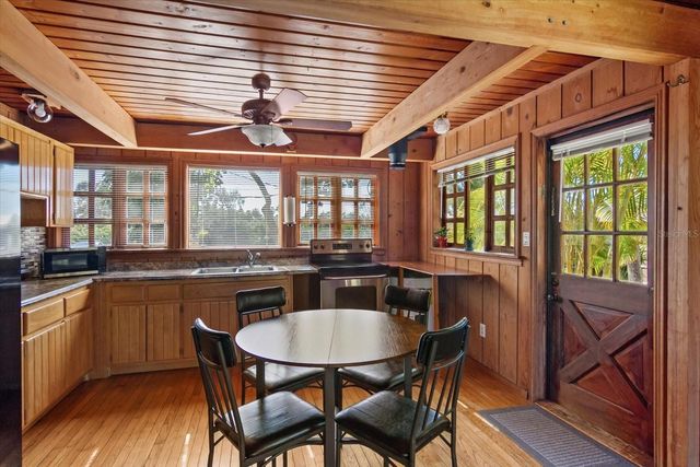 6631 LINCOLN ROAD, Bradenton, FL 34203