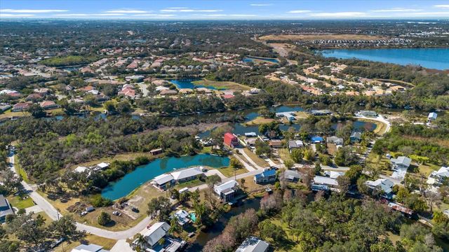 6631 LINCOLN ROAD, Bradenton, FL 34203