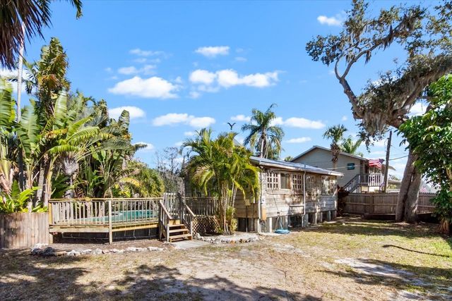 6631 LINCOLN ROAD, Bradenton, FL 34203