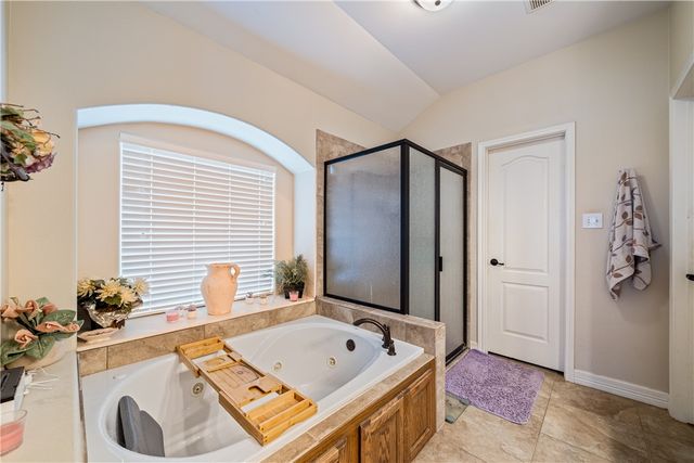 2602 Retta Dr, Corpus Christi, TX 78418