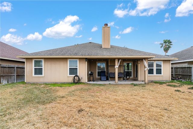 2602 Retta Dr, Corpus Christi, TX 78418