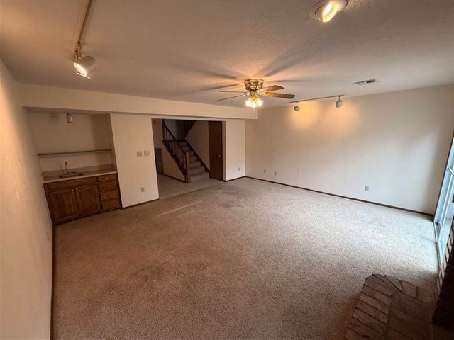 457 NW Chimney Creek, Lawton, OK 73505