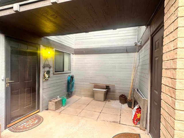 457 NW Chimney Creek, Lawton, OK 73505