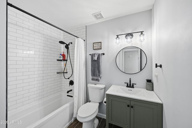 436 N LARKSPUR Street, Gilbert, AZ 85234