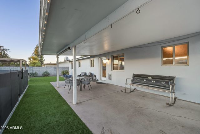 436 N LARKSPUR Street, Gilbert, AZ 85234