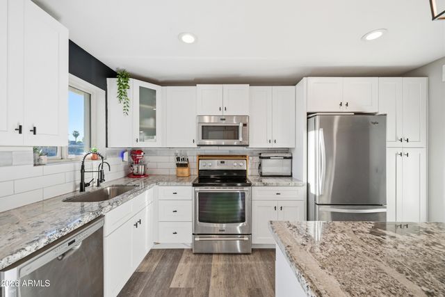 436 N LARKSPUR Street, Gilbert, AZ 85234