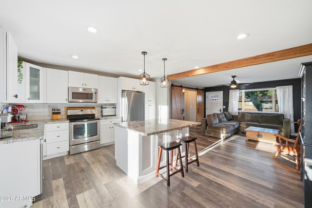 436 N LARKSPUR Street, Gilbert, AZ 85234