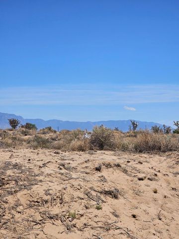 408 Rainbow Boulevard SE, Rio Rancho, NM 87124