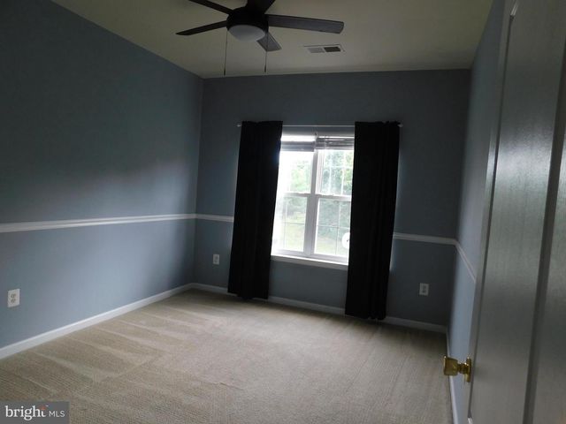 402 KINTYRE LN, Stephens City, VA 22655