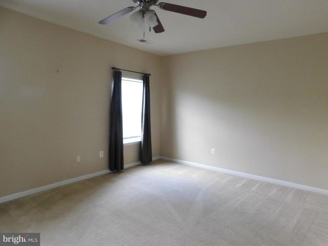 402 KINTYRE LN, Stephens City, VA 22655