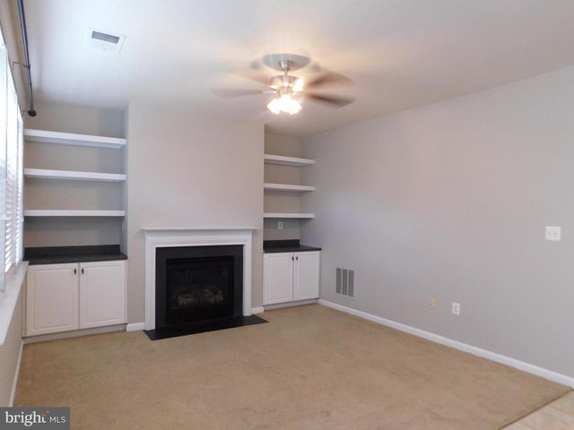 402 KINTYRE LN, Stephens City, VA 22655