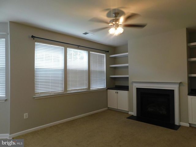 402 KINTYRE LN, Stephens City, VA 22655