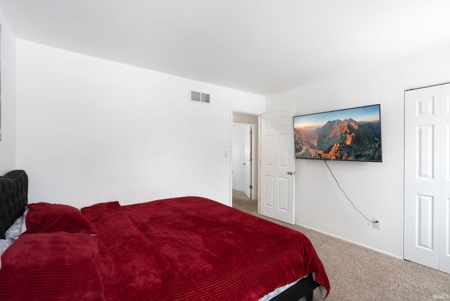 7728 Wishingwell Court, Fort Wayne, IN 46815