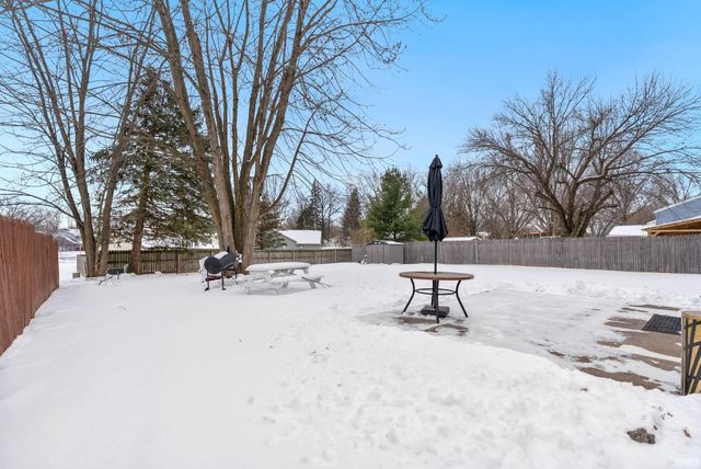 7728 Wishingwell Court, Fort Wayne, IN 46815