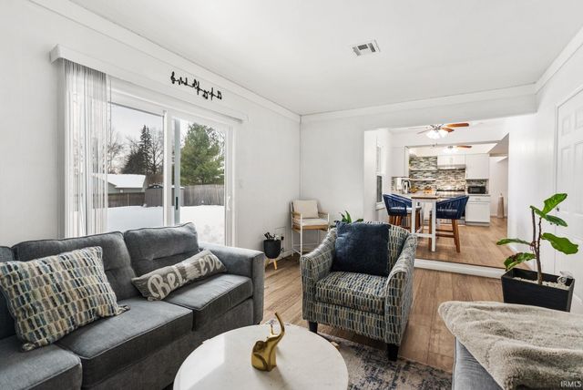 7728 Wishingwell Court, Fort Wayne, IN 46815