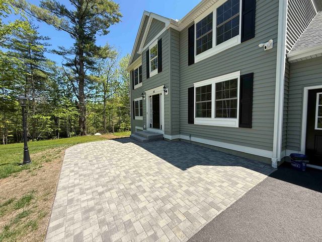 26 Swamp Road, Epsom, NH 03234