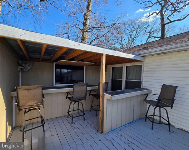 668 209TH ST, Pasadena, MD 21122