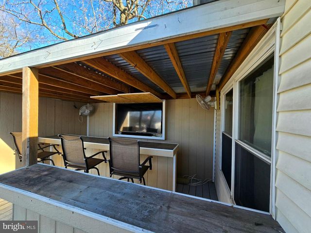 668 209TH ST, Pasadena, MD 21122