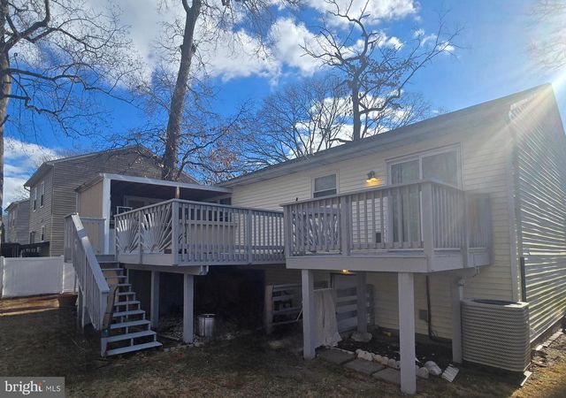 668 209TH ST, Pasadena, MD 21122