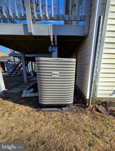 668 209TH ST, Pasadena, MD 21122