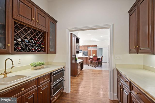 9721 SORREL AVE, Potomac, MD 20854