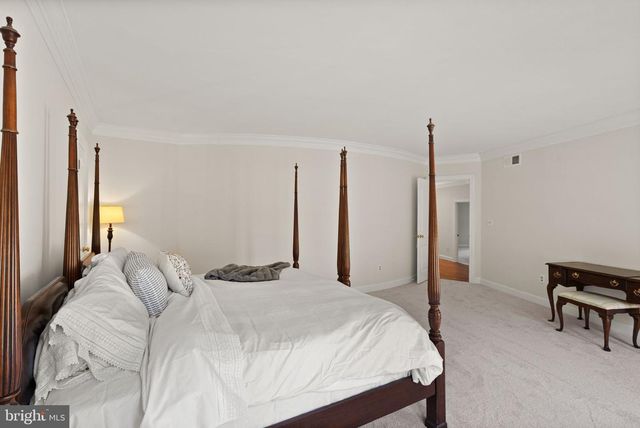 9721 SORREL AVE, Potomac, MD 20854