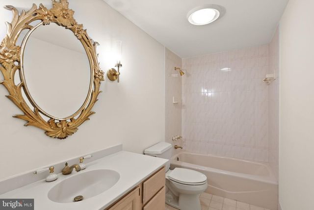 9721 SORREL AVE, Potomac, MD 20854