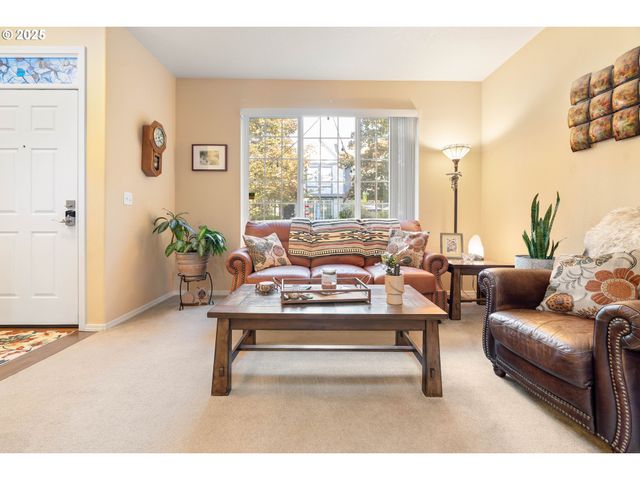 1251 Se BIANCA St, Hillsboro, OR 97123