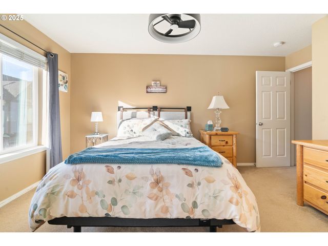 1251 Se BIANCA St, Hillsboro, OR 97123