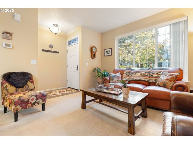 1251 Se BIANCA St, Hillsboro, OR 97123