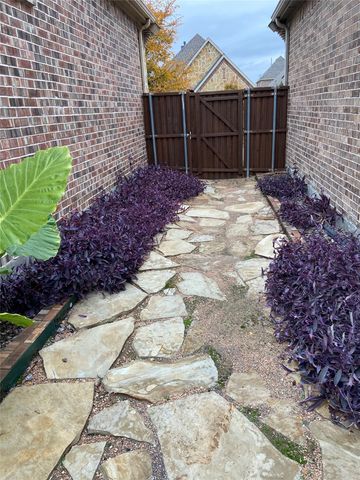 571 Kimblewick Drive, Frisco, TX 75036