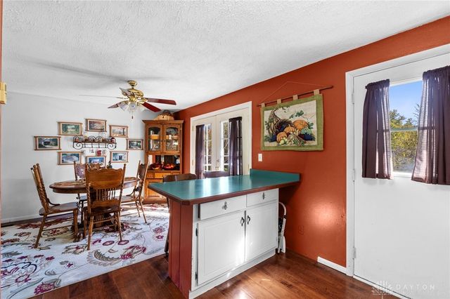 5206 Wakefield Drive, Fairborn, OH 45324