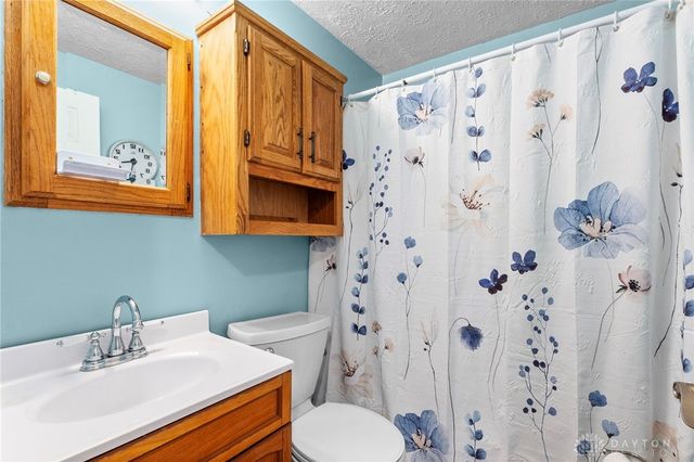 5206 Wakefield Drive, Fairborn, OH 45324