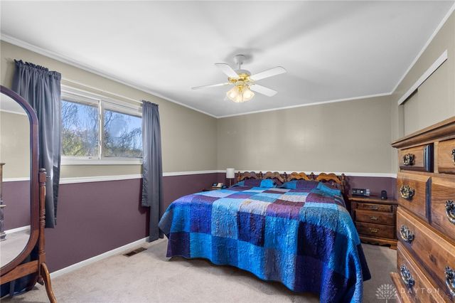 5206 Wakefield Drive, Fairborn, OH 45324