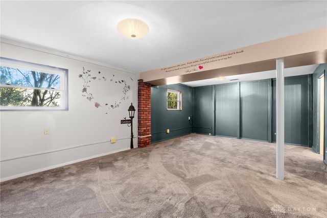 5206 Wakefield Drive, Fairborn, OH 45324