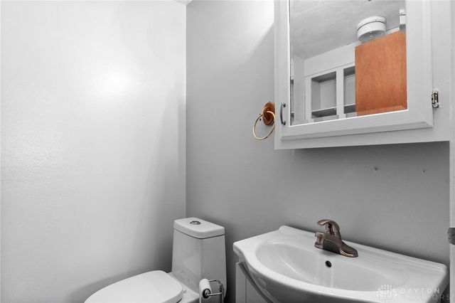 5206 Wakefield Drive, Fairborn, OH 45324