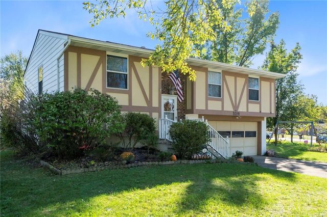 5206 Wakefield Drive, Fairborn, OH 45324