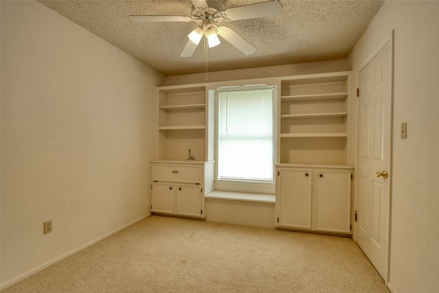 710 S Main Street, Tehuacana, TX 76686