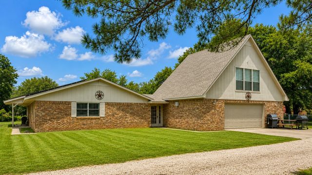 710 S Main Street, Tehuacana, TX 76686