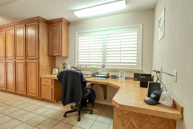 710 S Main Street, Tehuacana, TX 76686