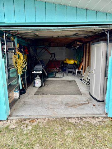 1779 S Green Road, Lake City, MI 49651