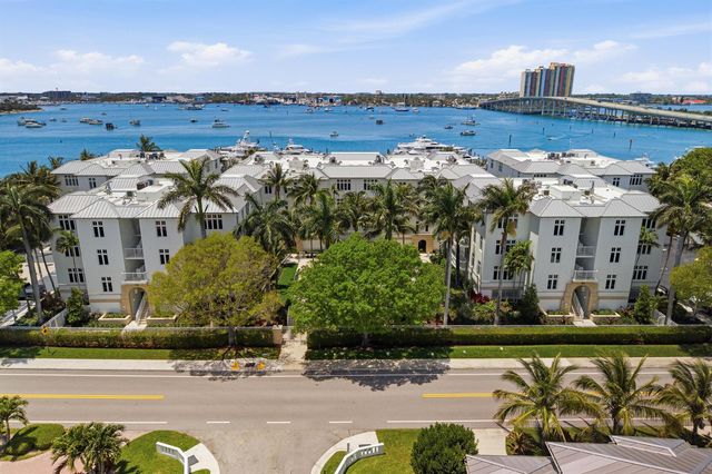 178 Lake Drive 4102, Palm Beach Shores, FL 33404