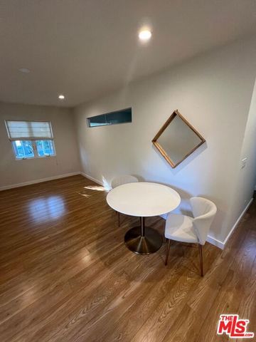 7040 Semrad Road, West Hills, CA 91307