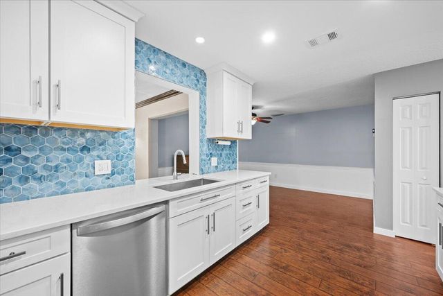7423 Oakmont Drive, Greenacres, FL 33467