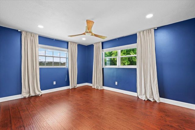 7423 Oakmont Drive, Greenacres, FL 33467