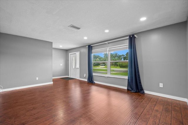 7423 Oakmont Drive, Greenacres, FL 33467
