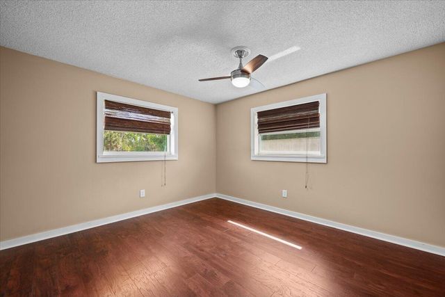 7423 Oakmont Drive, Greenacres, FL 33467