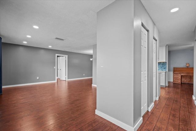 7423 Oakmont Drive, Greenacres, FL 33467