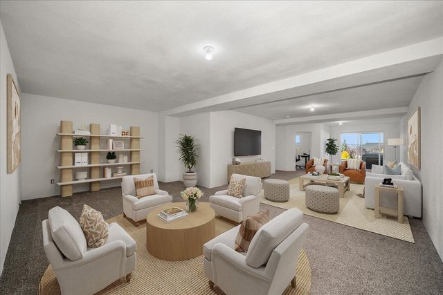 2706 W Howesdale Rd, Spokane, WA 99208